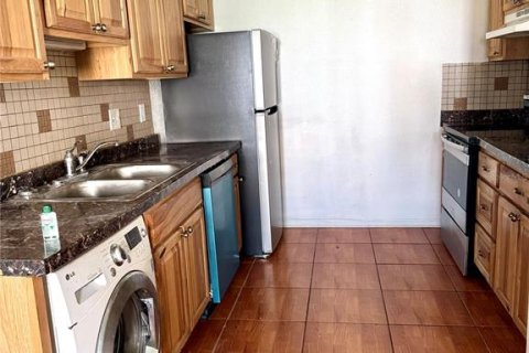 Appartement à louer à Largo, Floride: 1 chambre, 66.24 m2 № 1852904 - photo 5