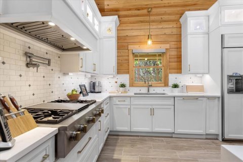 Casa en venta en Apopka, Florida, 3 dormitorios, 192.31 m2 № 2303232 - foto 17