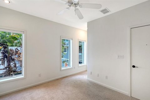 Adosado en venta en Sarasota, Florida, 3 dormitorios, 154.87 m2 № 2220173 - foto 24