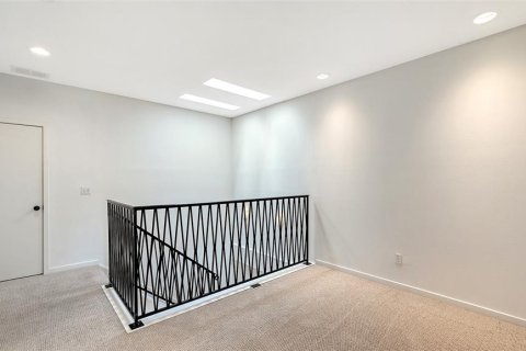 Adosado en venta en Sarasota, Florida, 3 dormitorios, 154.87 m2 № 2220173 - foto 17