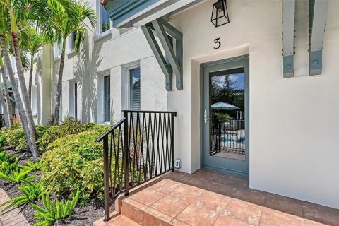 Adosado en venta en Sarasota, Florida, 3 dormitorios, 154.87 m2 № 2220173 - foto 2