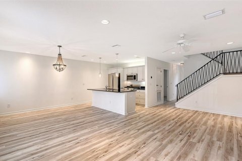 Adosado en venta en Sarasota, Florida, 3 dormitorios, 154.87 m2 № 2220173 - foto 10