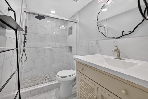 Casa en venta en Tampa, Florida, 2 dormitorios, 123.75 m2 № 2428775 - foto 17