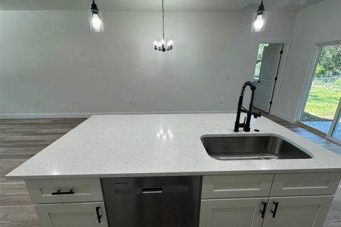 House in Citrus Springs, Florida 3 bedrooms, 143.81 sq.m. № 1894395 - photo 7