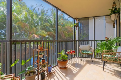 Condo in Aventura, Florida, 1 bedroom  № 1996443 - photo 12