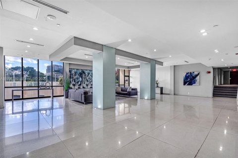 Condo in Aventura, Florida, 1 bedroom  № 1996443 - photo 30