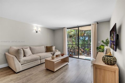 Condo in Aventura, Florida, 1 bedroom  № 1996443 - photo 22