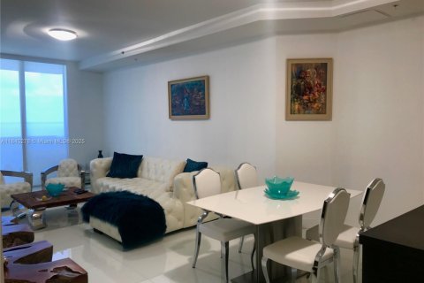 Condominio en venta en Sunny Isles Beach, Florida, 1 dormitorio, 89 m2 № 1842439 - foto 4