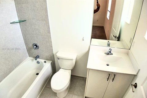 Villa ou maison à louer à Homestead, Floride: 3 chambres, 123.37 m2 № 1986968 - photo 26