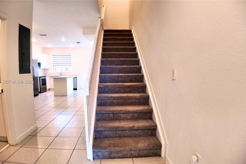 Villa ou maison à louer à Homestead, Floride: 3 chambres, 123.37 m2 № 1986968 - photo 4