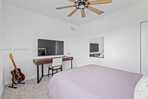 Townhouse in Dania Beach, Florida 3 bedrooms, 176.14 sq.m. № 2064024 - photo 29