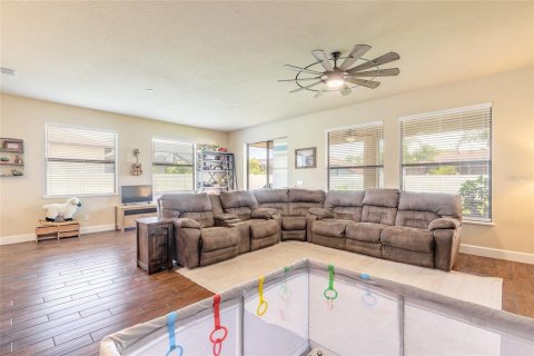 House in Rockledge, Florida 3 bedrooms, 173.36 sq.m. № 1851201 - photo 24