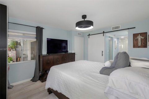 Condominio en venta en Pembroke Pines, Florida, 2 dormitorios, 105.63 m2 № 2260657 - foto 4