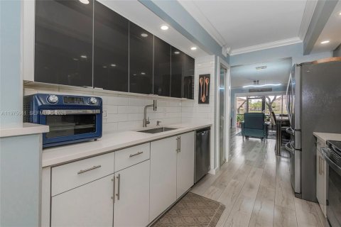 Condominio en venta en Pembroke Pines, Florida, 2 dormitorios, 105.63 m2 № 2260657 - foto 23