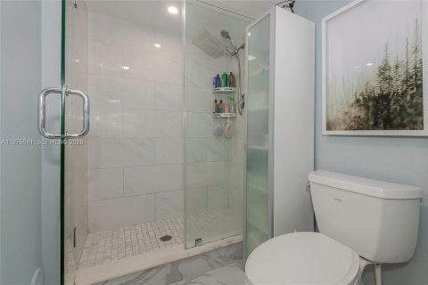 Condominio en venta en Pembroke Pines, Florida, 2 dormitorios, 105.63 m2 № 2260657 - foto 7