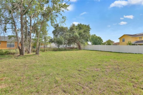 House in Kissimmee, Florida 4 bedrooms, 162.21 sq.m. № 1614499 - photo 21