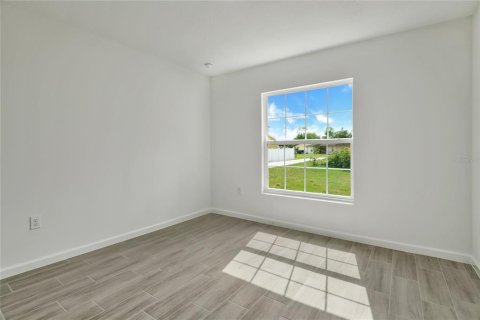 House in Kissimmee, Florida 4 bedrooms, 162.21 sq.m. № 1614499 - photo 4