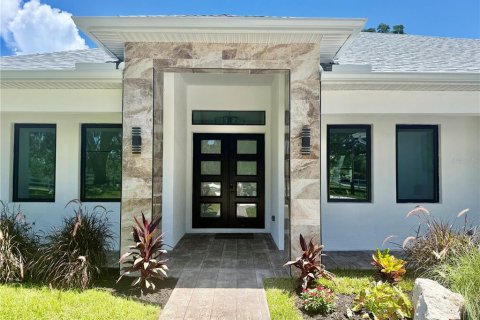 Villa ou maison à vendre à New Port Richey, Floride: 4 chambres, 209.96 m2 № 2215120 - photo 2