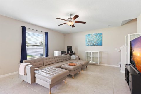 House in Tampa, Florida 4 bedrooms, 244.8 sq.m. № 1757644 - photo 8