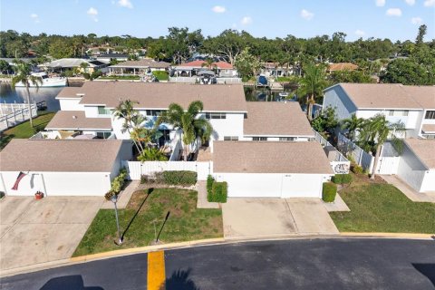 Touwnhouse à Saint Petersburg, Floride 3 chambres, 156.08 m2 № 2142242