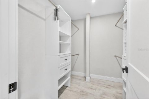 Купить таунхаус в Сент-Питерсберг, Флорида 3 комнаты, 156.08м2, № 2142242 - фото 26