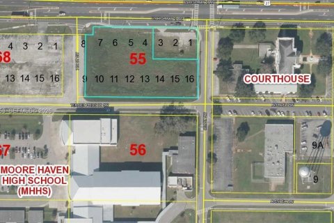 Купить коммерческую недвижимость в Мур-Хейвен, Флорида № 2008985 - фото 2