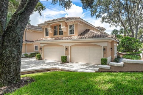 Condo in Howey-in-the-Hills, Florida, 3 bedrooms  № 1873921 - photo 1