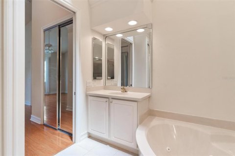 Condo in Howey-in-the-Hills, Florida, 3 bedrooms  № 1873921 - photo 24