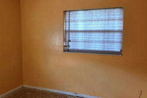 Casa en venta en St. Lucie, Florida, 4 dormitorios, 135.27 m2 № 2382587 - foto 6