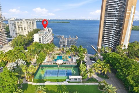Copropriété à vendre à Miami, Floride: 1 chambre, 96.8 m2 № 2414670 - photo 25