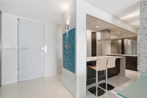 Copropriété à vendre à Miami, Floride: 1 chambre, 96.8 m2 № 2414670 - photo 3