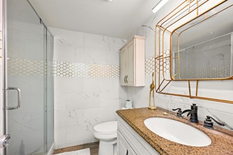 Купить кондоминиум в Лантана, Флорида 5 комнат, 88.26м2, № 2083153 - фото 12