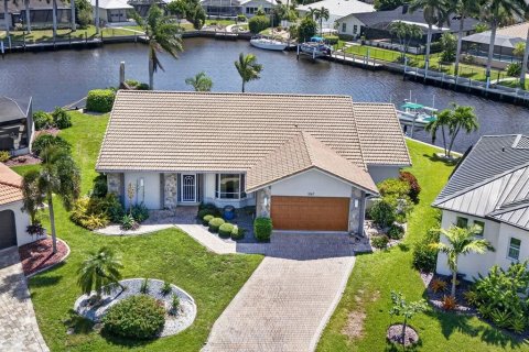 Casa en venta en Punta Gorda, Florida, 3 dormitorios, 196.4 m2 № 2387303 - foto 3