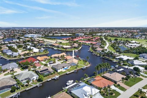Casa en venta en Punta Gorda, Florida, 3 dormitorios, 196.4 m2 № 2387303 - foto 30
