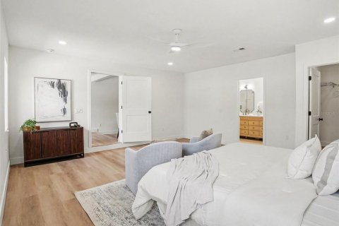 Villa ou maison à vendre à Orlando, Floride: 3 chambres, 155.43 m2 № 2388380 - photo 12