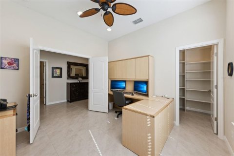 Villa ou maison à vendre à Kissimmee, Floride: 3 chambres, 219.25 m2 № 2434468 - photo 24