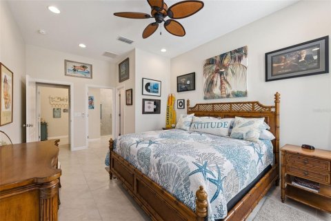 Villa ou maison à vendre à Kissimmee, Floride: 3 chambres, 219.25 m2 № 2434468 - photo 18
