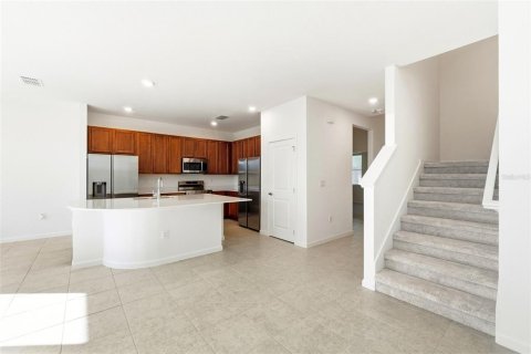 House in Kissimmee, Florida 8 bedrooms, 301.75 sq.m. № 2403430 - photo 20
