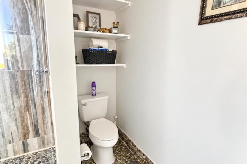 Townhouse in Royal Palm Beach, Florida 3 bedrooms, 151.15 sq.m. № 2388073 - photo 11