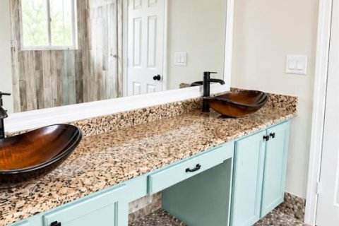 Townhouse in Royal Palm Beach, Florida 3 bedrooms, 151.15 sq.m. № 2388073 - photo 10