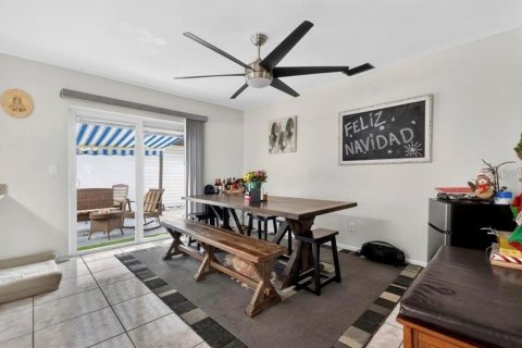 Villa ou maison à louer à Tampa, Floride: 5 chambres, 125.42 m2 № 2232925 - photo 6