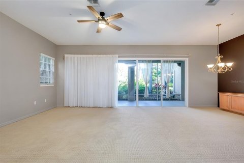 Townhouse in Sarasota, Florida 3 bedrooms, 204.01 sq.m. № 2098268 - photo 7