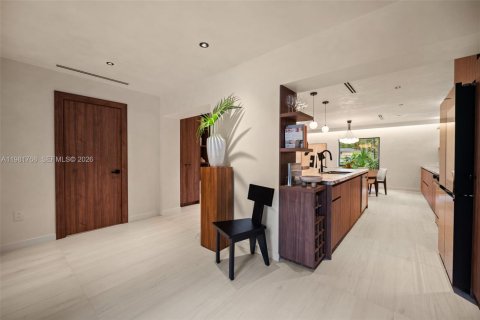 Villa ou maison à vendre à North Miami, Floride: 3 chambres, 176.51 m2 № 2048117 - photo 15