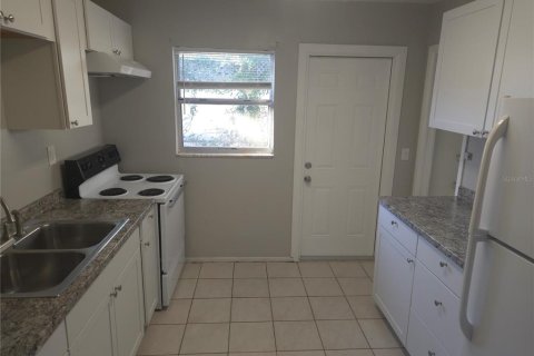 Appartement à louer à Largo, Floride: 2 chambres, 74.32 m2 № 2414931 - photo 7