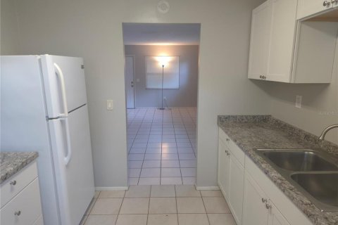 Appartement à louer à Largo, Floride: 2 chambres, 74.32 m2 № 2414931 - photo 9