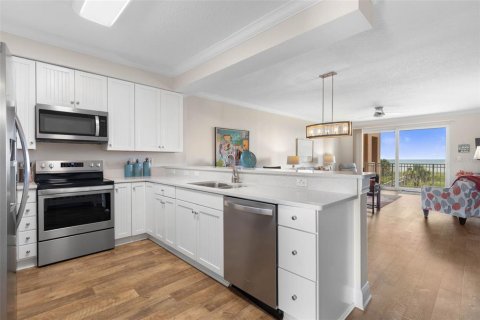 Condominio en venta en Palm Coast, Florida, 3 dormitorios, 135.17 m2 № 2156847 - foto 2