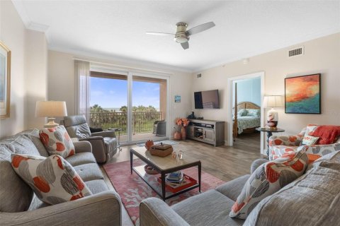Condominio en venta en Palm Coast, Florida, 3 dormitorios, 135.17 m2 № 2156847 - foto 5