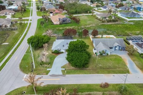 Casa en venta en Port St. Lucie, Florida, 3 dormitorios, 177.26 m2 № 2078301 - foto 29