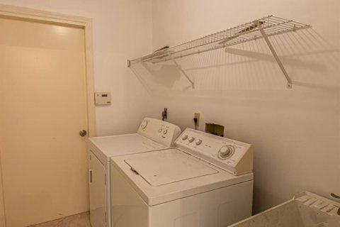 Casa en venta en Port St. Lucie, Florida, 3 dormitorios, 177.26 m2 № 2078301 - foto 19