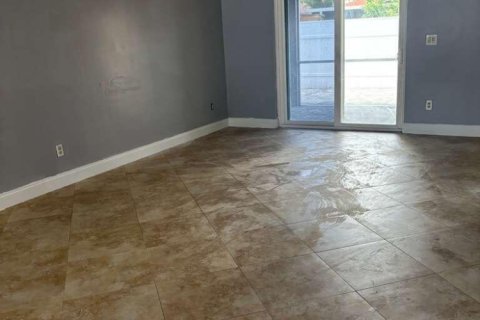 Villa ou maison à vendre à West Palm Beach, Floride: 3 chambres, 117.8 m2 № 2179197 - photo 8